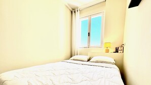 Iron/ironing board, WiFi (free), bed sheets - Terrasse Bougainvillees (Niza)