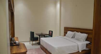 Royal Heritage Resort Pilibhit - Suit Room 1