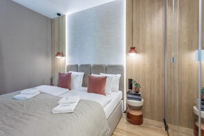 Ferros/tábuas de passar roupa, Wi-Fi de cortesia, roupa de cama