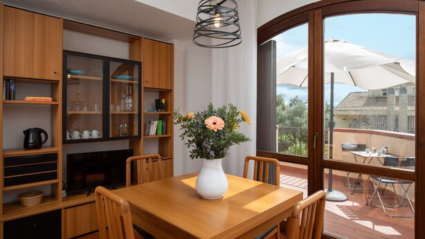 Ảnh chưa phân loại, 1 trong số 21 ảnh, nút
