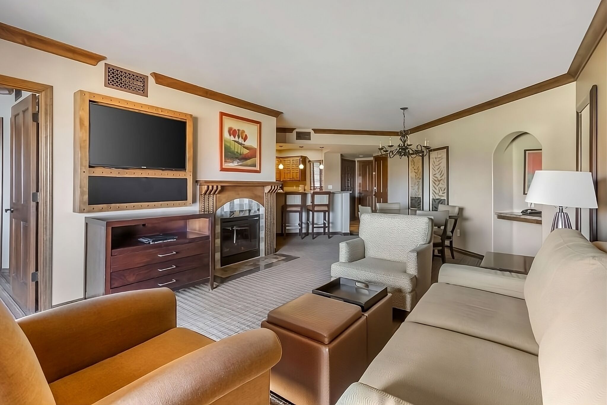 Your Red Rock Getaway! Full Kitchen, Free Parking, Outdoor Swimming Pool! - Sedona, AZ