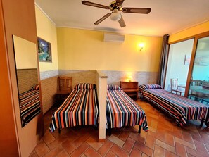 1 bedroom, travel cot, free WiFi, bed sheets - Perla 7 quiet apartment with patio and pool (manerba del garda solarolo)