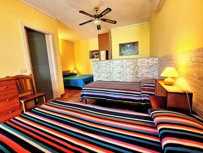1 habitación, cuna de viaje, wifi gratis y ropa de cama 