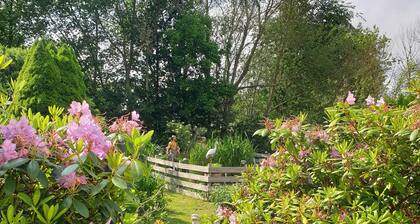 Ferienwohnung in Alleinnutzung mit Garten und Teich, NĂ€he Sankt Peter Ording