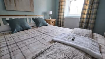 2 soverom, strykejern/-brett, wi-fi og sengetøy