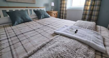 Olivia Cottage - a Home From Home by the Sea