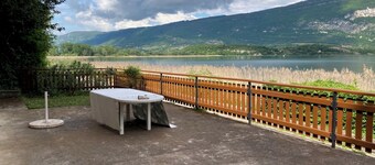 Maison au Bord du Lac