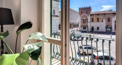 AwesHome Luxury Apartment