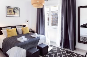 4 Schlafzimmer, Bügeleisen/Bügelbrett, kostenloses WLAN, Bettwäsche