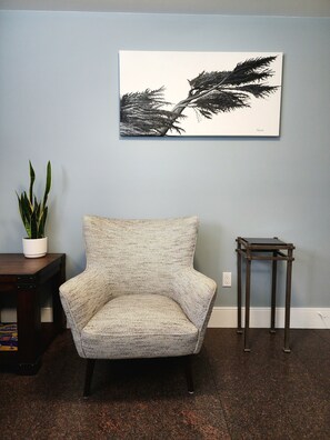 Interior - Central Park Prestige (B) - A Brand New Boutique Hotel Style Room Near Downtown (Victoria)