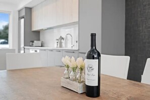 Private kitchen - Vacation villa in Muskoka Bay Resort! (Gravenhurst)