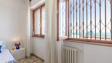 2 camere, ferro/asse da stiro, culla da viaggio, Wi-Fi gratuito