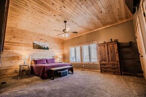 5 Schlafzimmer, Schreibtisch, kostenloses WLAN, Bettwäsche