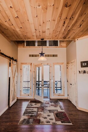 Interior - 5 Min to Downtown-Hot Tub-Theater Room-Game Room w/Pool Table-Pets-Sleeps 12
 (Blue Ridge)