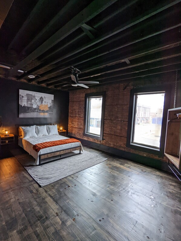 4 Schlafzimmer, Schreibtisch, Bügeleisen/Bügelbrett, kostenloses WLAN