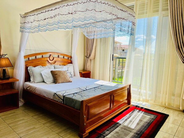 3 bedrooms, iron/ironing board, WiFi, bed sheets - Fully furnished 3-bedroom apartment in a serene and secure environment (Central Region)