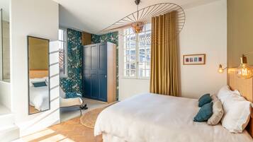 2 chambres, fer et planche à repasser, Wi-Fi gratuit, draps fournis