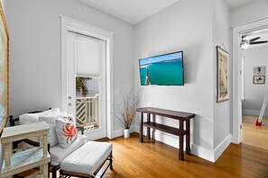 TV - Lion on the Beach - Community Pool, Bikes + Golf Cart, Great 30A Locale! (Seagrove Beach)