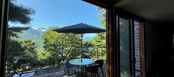 Mt.Fuji view/2min walk Lake Saiko/private cottage/BBQ/5min drive Kawaguchi Lake
