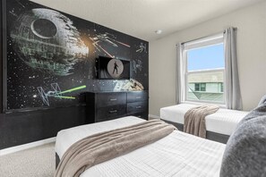 5 Schlafzimmer, Reisekinderbett, WLAN, Bettwäsche