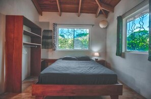 2 quartos, Wi-Fi de cortesia, roupa de cama