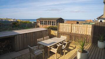 Cottage | Outdoor dining