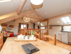 Oppvaskmaskin og kjøkkenutstyr