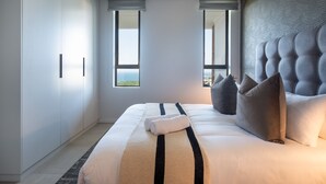 2 bedrooms, iron/ironing board, Internet, bed sheets - Umhlanga Ridge | Pool | Sauna | Aircon |Gym (Cape Town)