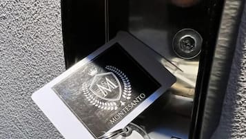 Exclusive-Apartment | 1 Schlafzimmer, Minibar, Schreibtisch, schallisolierte Zimmer