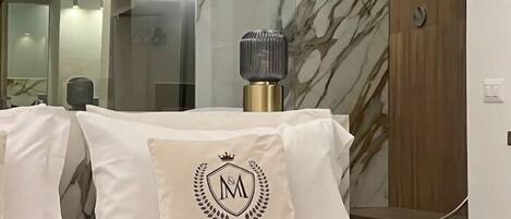 Exclusive Apartment | 1 bedroom, desk, soundproofing, free WiFi