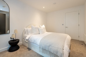 House, Accessible | 1 bedroom, iron/ironing board, Internet - Nuvola Suite by Casacity (Manchester)