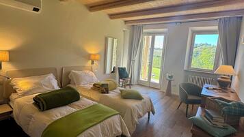 6 chambres, fer et planche Ă  repasser, Wi-Fi, draps fournis