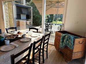 Dining - Villa La Ginestra with private pool Piemonte (Bistagno)