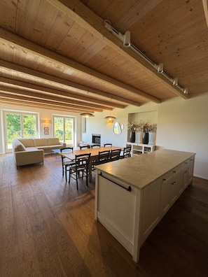 Interior - Villa La Ginestra with private pool Piemonte (Bistagno)