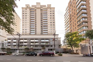Front of property - Charlie On The Parc Ibirapuera Hotel (São Paulo)