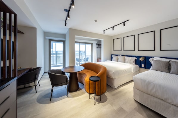 Superior Suite (Triple) (1 Double bed + 1 Single bed) | Premium bedding, free WiFi, bed sheets