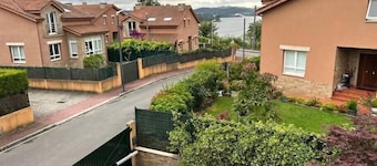 Excepcional Chalet en Perbes