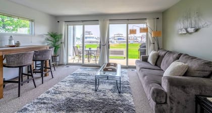Waterfront Condo in Spring Lake-Blissful Blue Waterfront