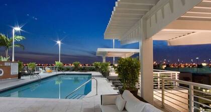 Lovely apt in the heart Midtown