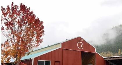 Ranch House Retreat with Hot Tub on the CDA River