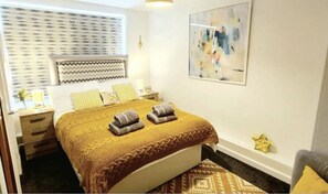 2 chambres, fer et planche à repasser, Wi-Fi, literie fournie