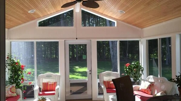 Terrace/patio - Guest Favorite 4BR Home in Saratoga Springs NY! (Saratoga Springs)