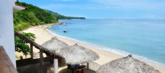 Playa Marshell, an all-inclusive beachfront resort near Chimo