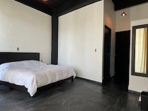 Standard Room, Lake View - Hotel el Arco DPJ (Valle de Bravo)