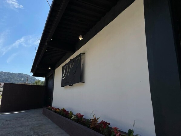 Exterior - Hotel el Arco DPJ (Valle de Bravo)