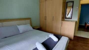 4 bedrooms, WiFi, bed sheets