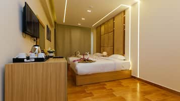 Egyptian cotton sheets, premium bedding, down duvets, minibar