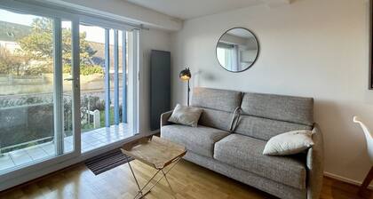 Les Tamaris, Appartement en RDC Pour 3 Personnes Avec vue sur la Baie