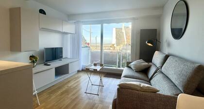 Les Tamaris, appartement en RDC pour 3 personnes avec vue sur la baie