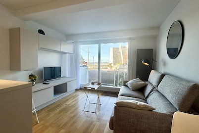 Les Tamaris, Appartement en RDC Pour 3 Personnes Avec vue sur la Baie